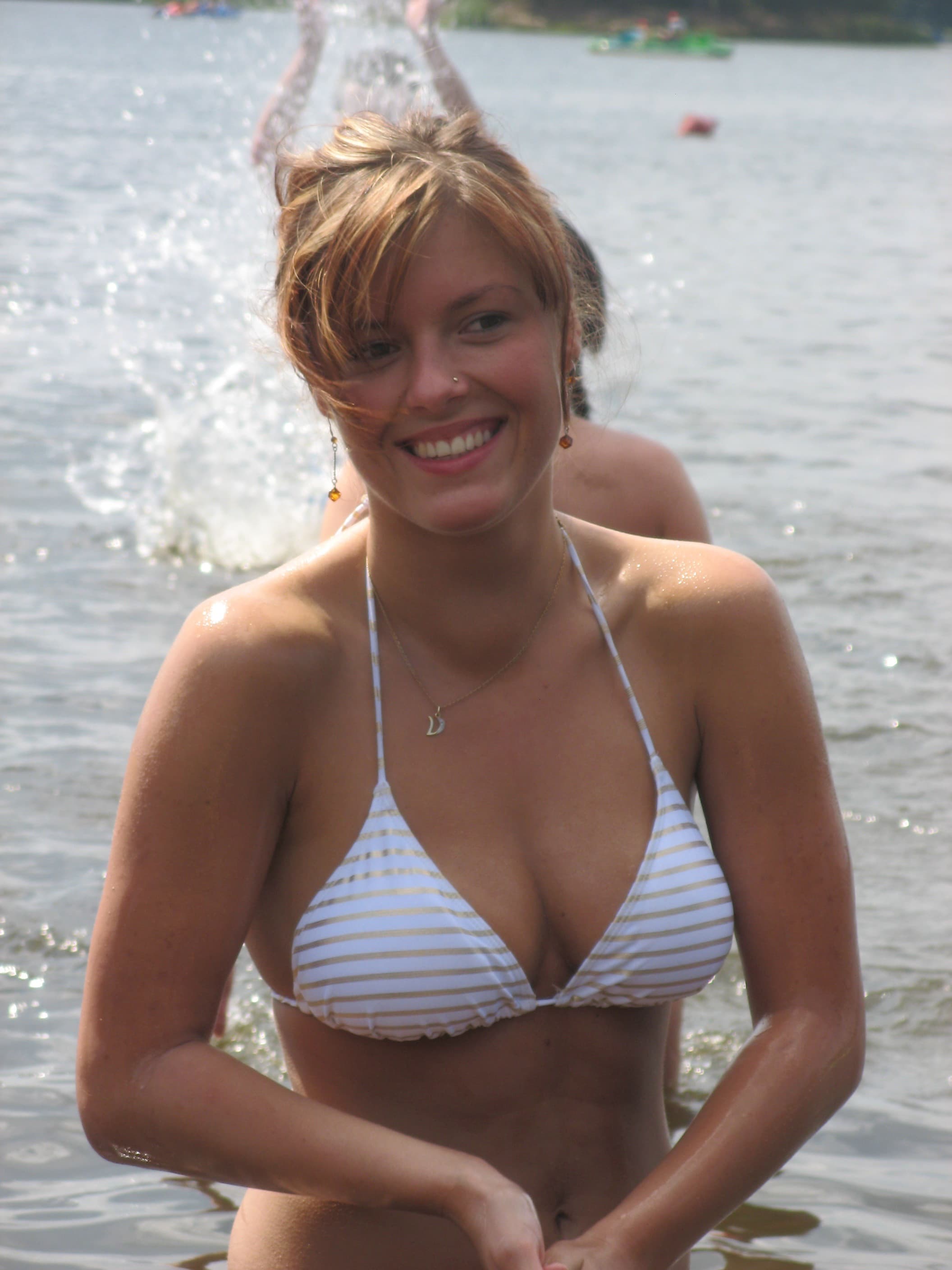 Amateur Girlfriend with Landing Strip Wearing Bikini hq picture